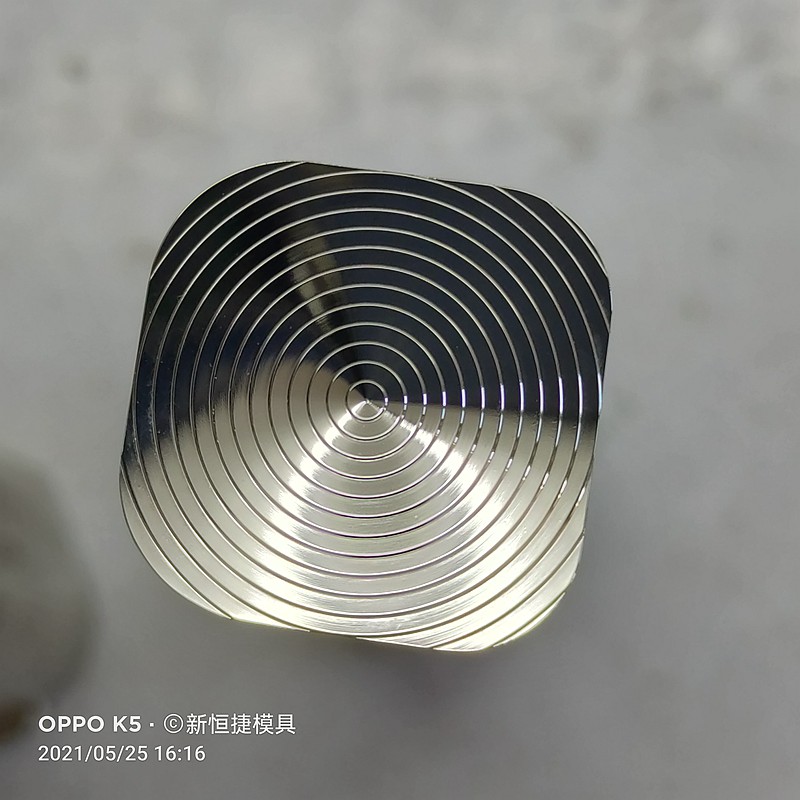 燈(deng)罩糢具2