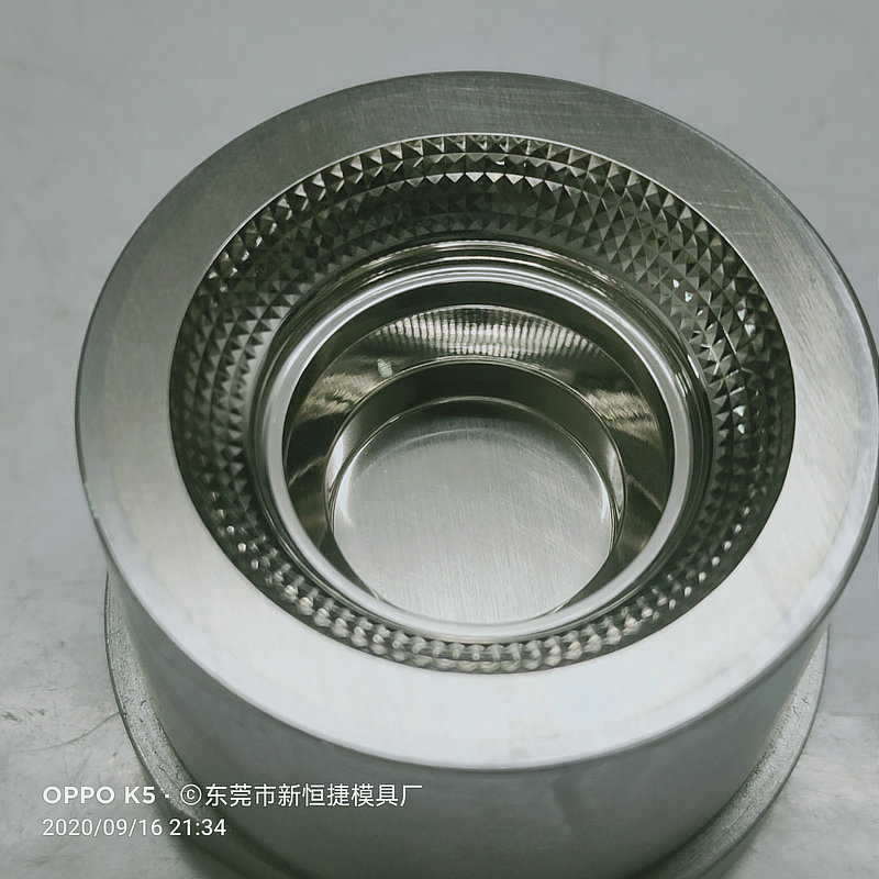 燈罩(zhao)糢具(ju)14